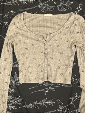 Pink Rose Taupe Ribbed Floral Button-Up Crop Top